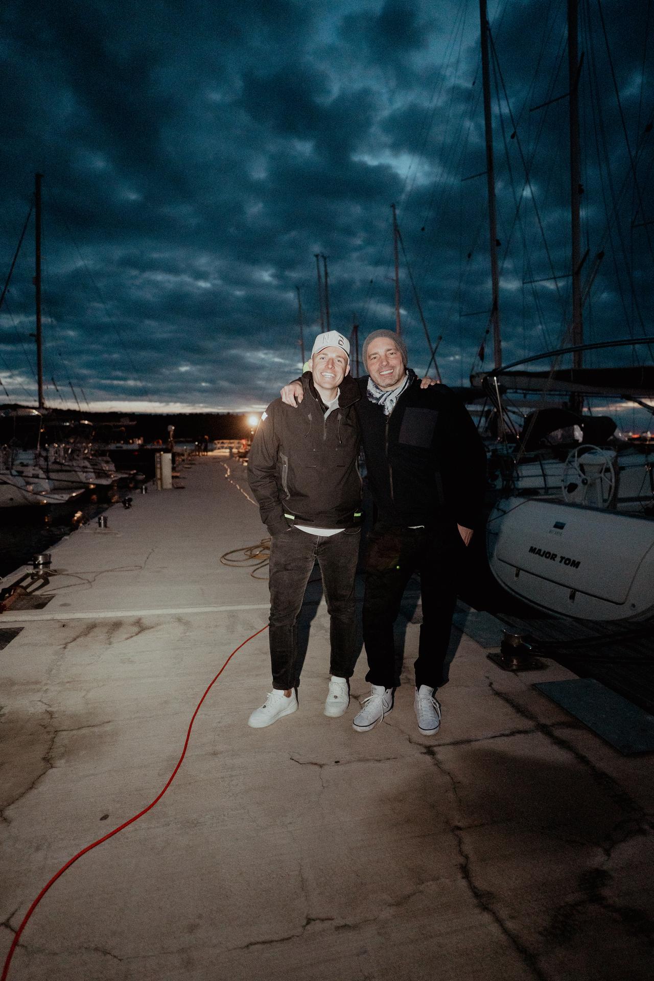 Dr. Maximilian Böger und Christian Nienhaus in der Marina Pirovac